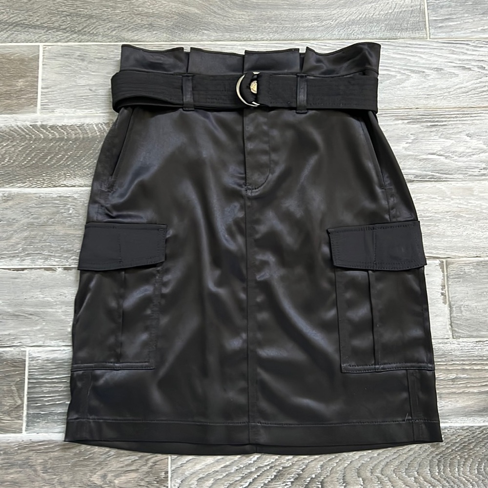 NWT WHBM 0 Petite black satin soft utility skirt with matching belt. Cute!